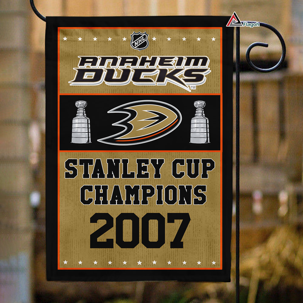 Anaheim Ducks Stanley Cup Champions Flag, Ducks Stanley Cup Flag, NHL Premium Flag